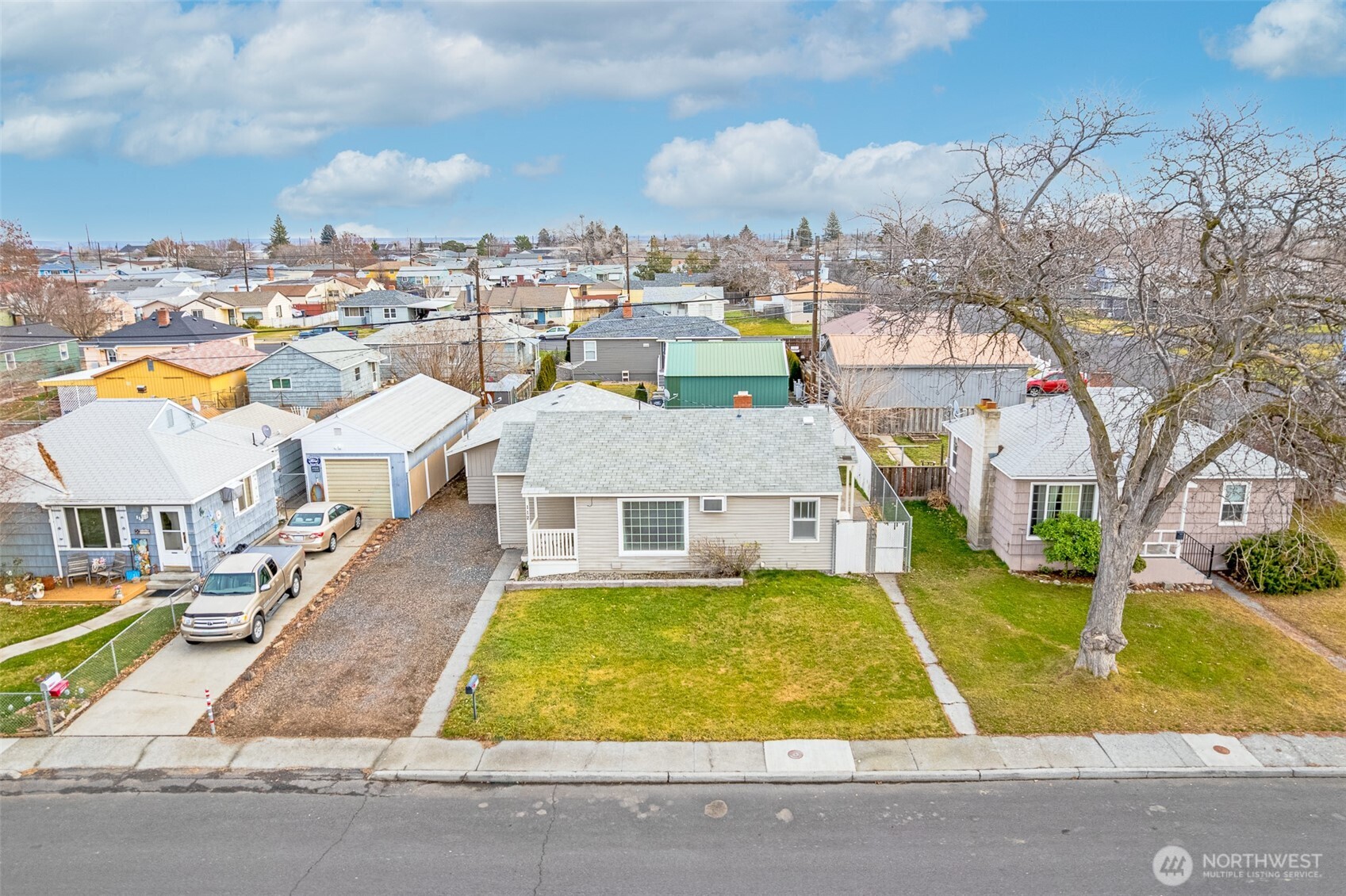 112 E Street NE, Ephrata, WA 98823
