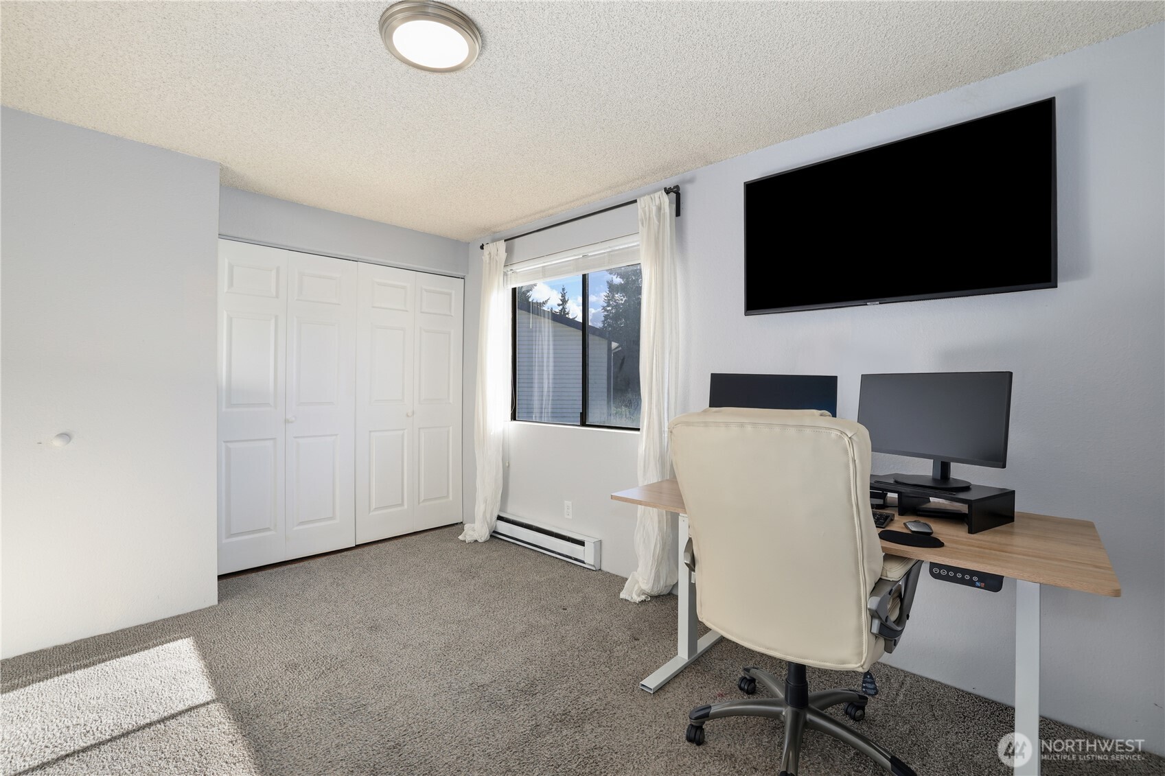 1812 SW 318th Place #28D, Federal Way, WA 98023