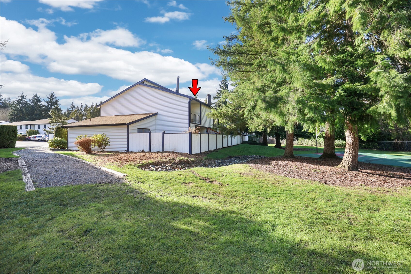 1812 SW 318th Place #28D, Federal Way, WA 98023
