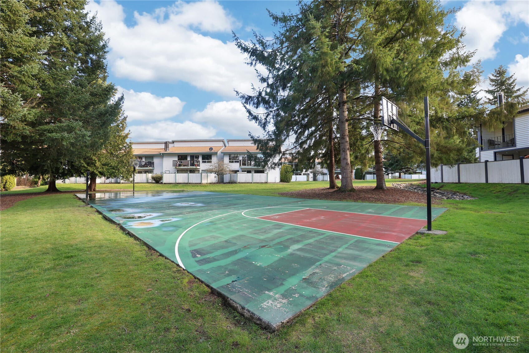 1812 SW 318th Place #28D, Federal Way, WA 98023