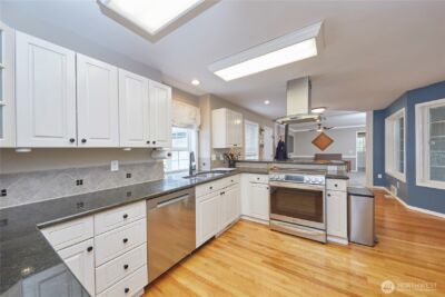 1506 Lidstrom Place E, Port Orchard, WA 98366 - Photo 16