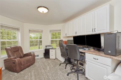 1506 Lidstrom Place E, Port Orchard, WA 98366 - Photo 9