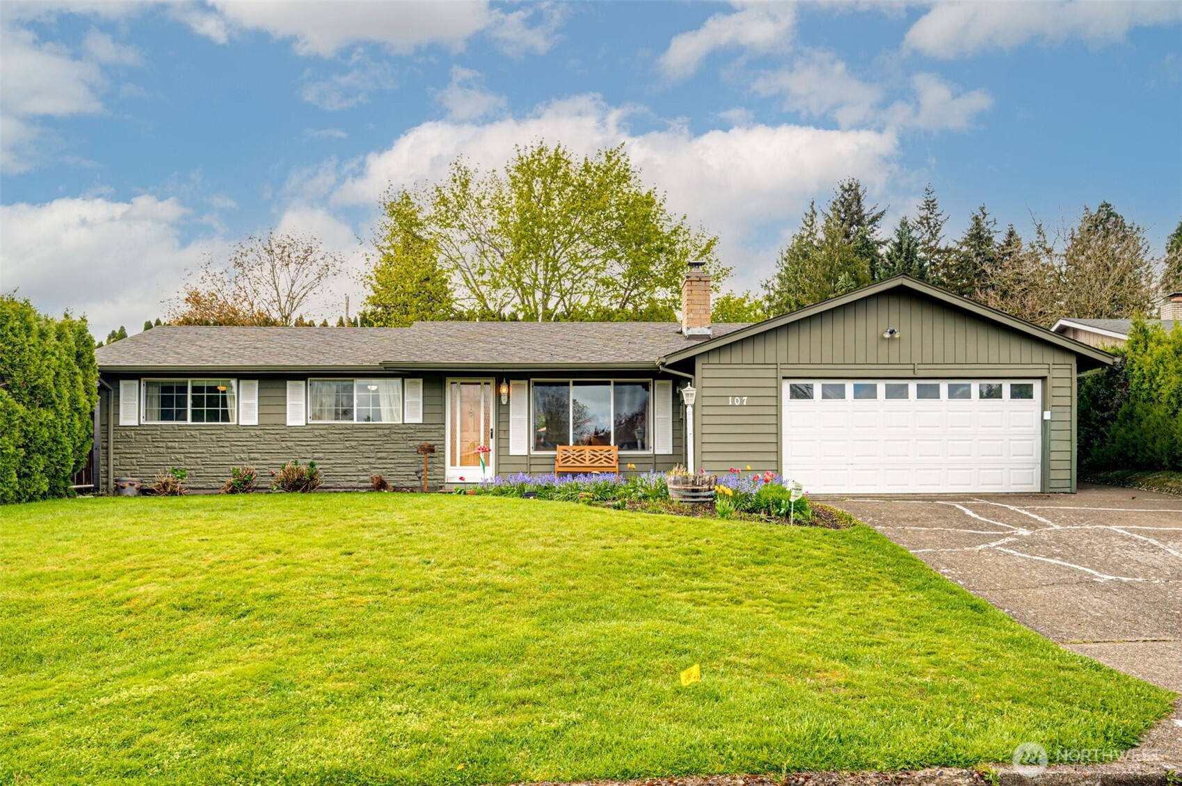 107 NW 102nd Street , Vancouver, WA 98685