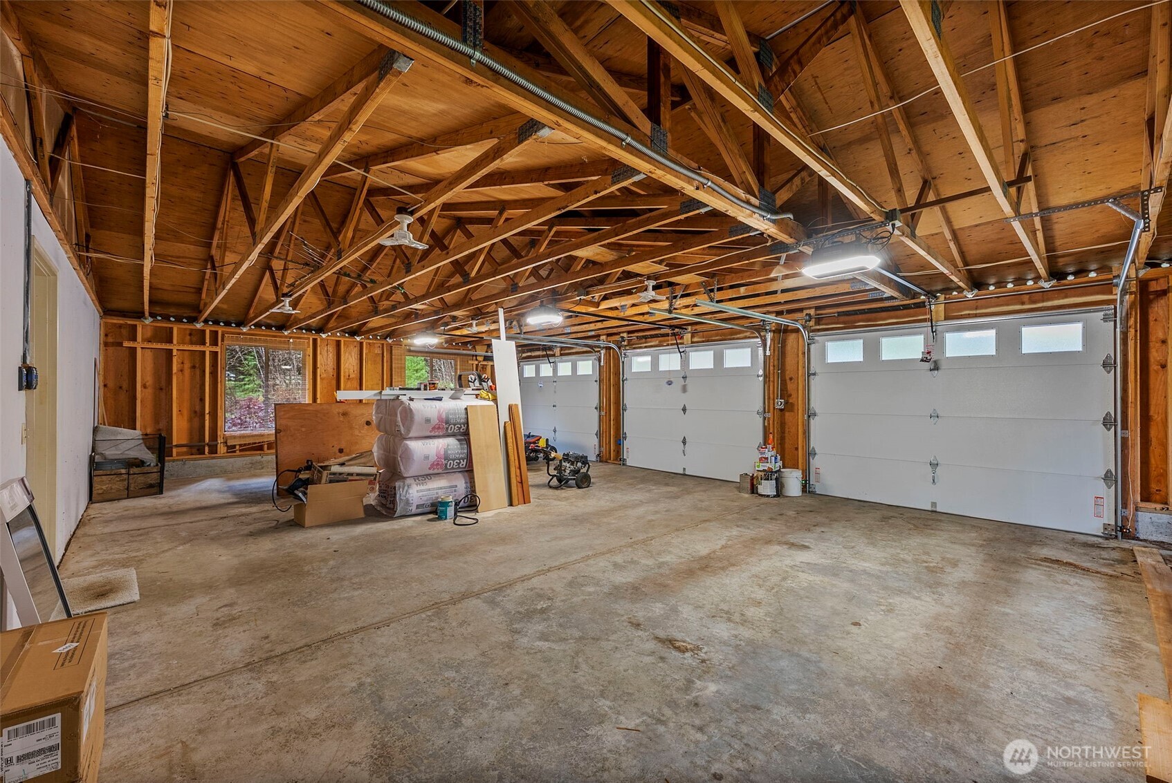 23939 SE 186th Street , Maple Valley, WA 98038