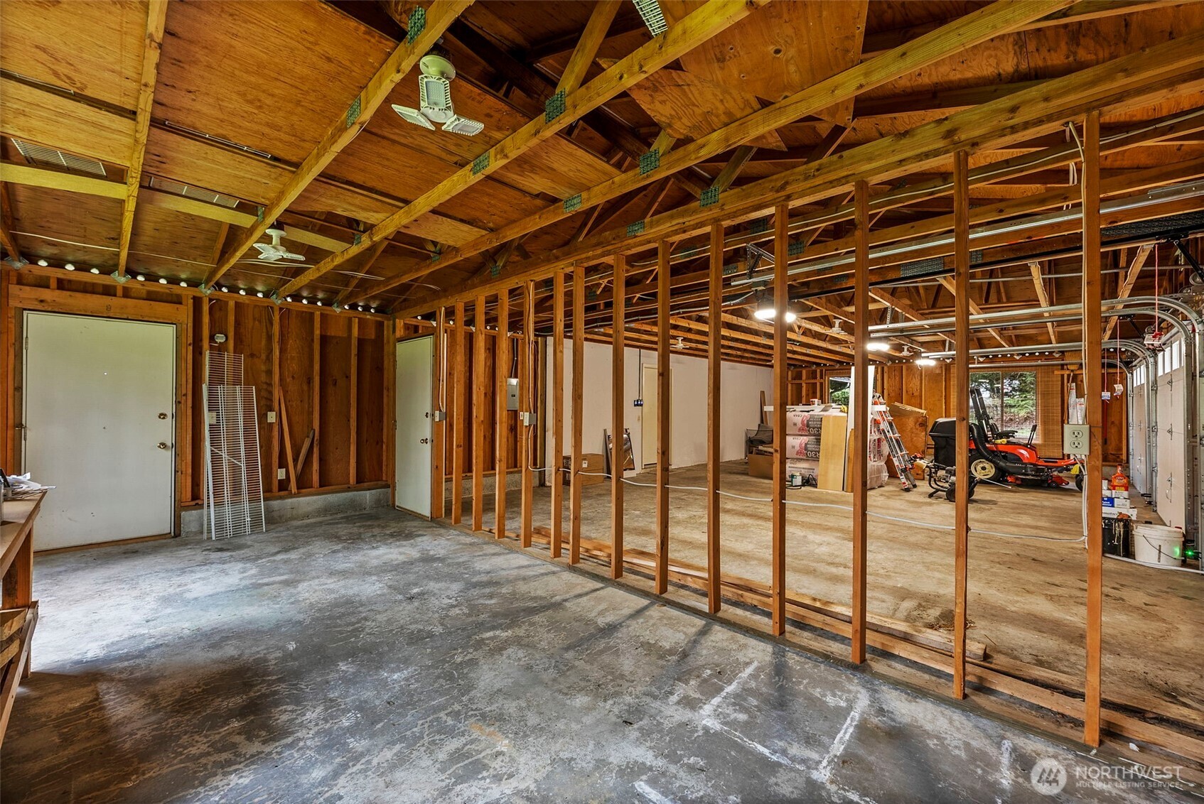 23939 SE 186th Street , Maple Valley, WA 98038