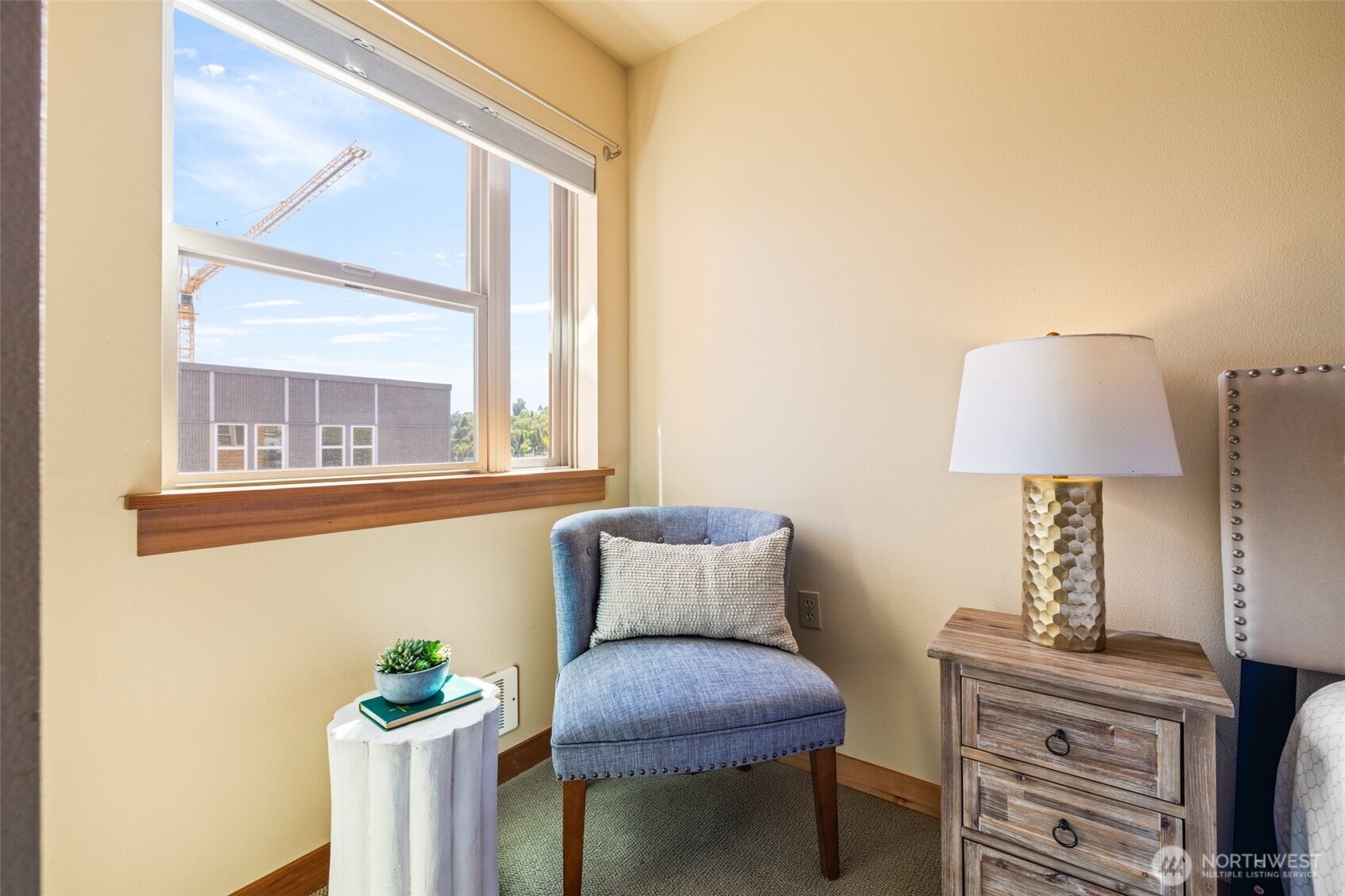 827 Hiawatha Place S #515, Seattle, WA 98144