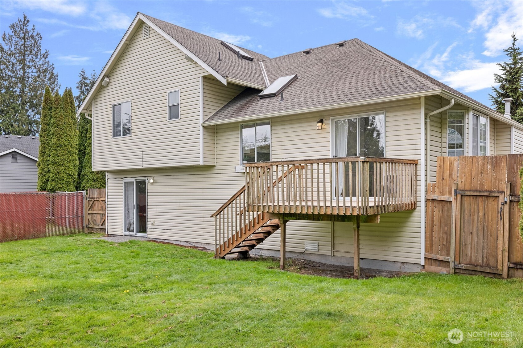 2515 98th Street SE, Everett, WA 98208-2921