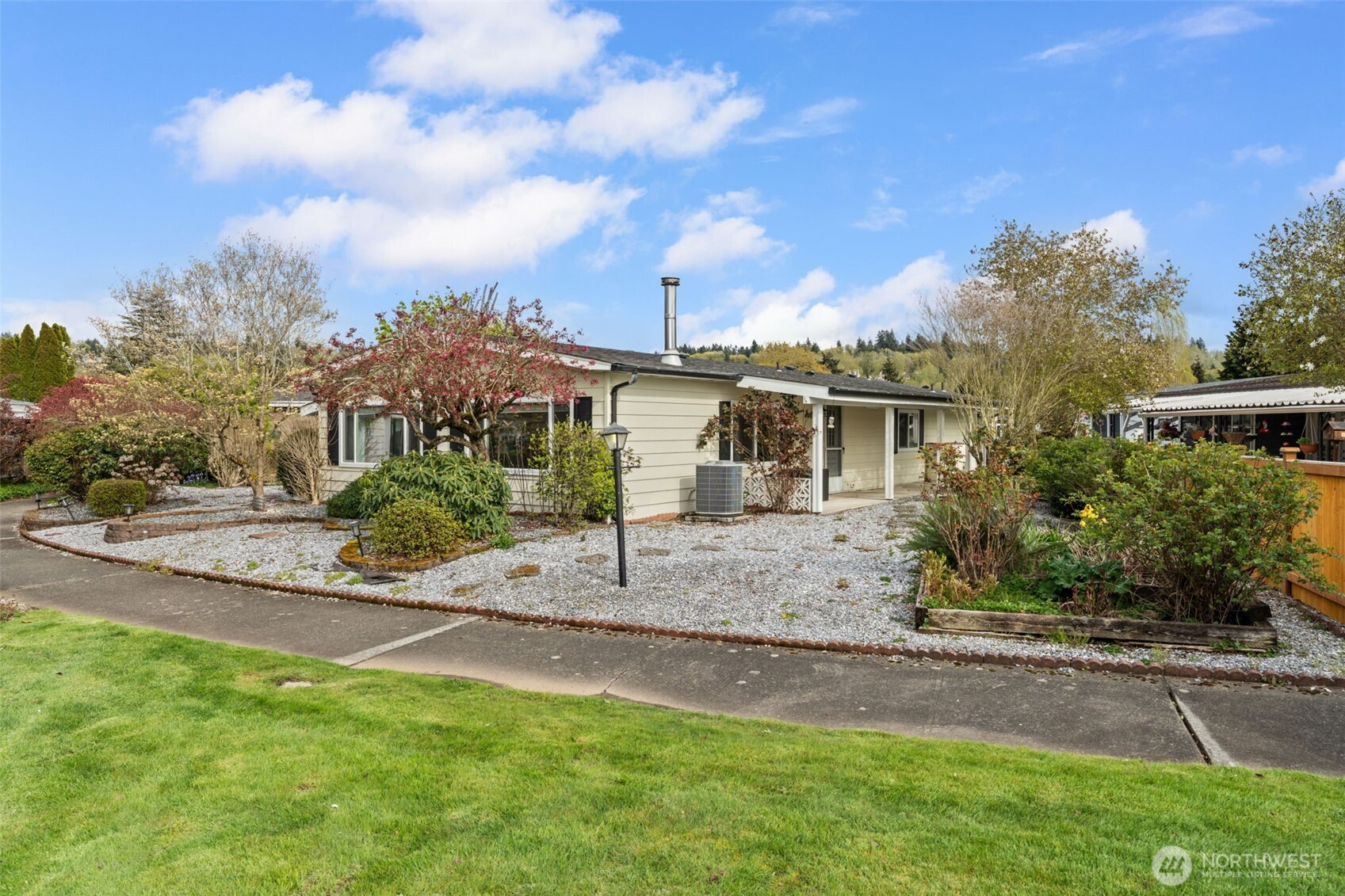 1402 22nd Street NE #235, Auburn, WA 98002