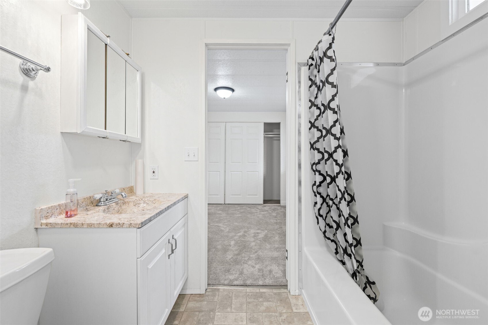 1402 22nd Street NE #235, Auburn, WA 98002