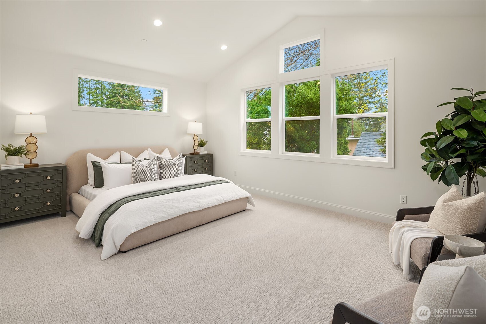 138 159th Place SE, Bellevue, WA 98008