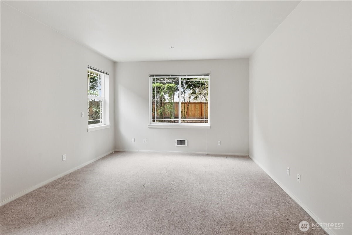 107 164th Street SE #2-103, Bothell, WA 98012