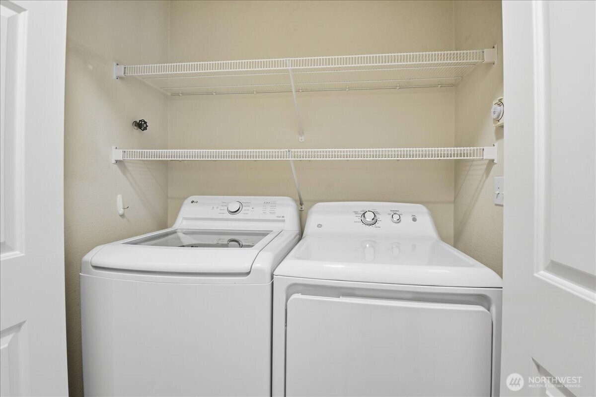 107 164th Street SE #2-103, Bothell, WA 98012