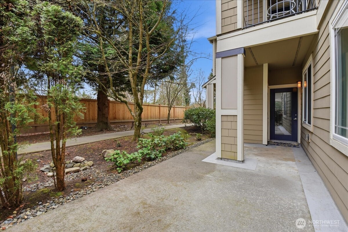 107 164th Street SE #2-103, Bothell, WA 98012