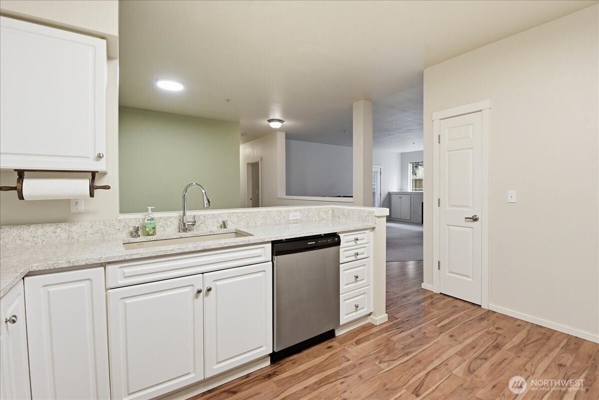 107 164th Street SE #2-103, Bothell, WA 98012