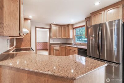4220 NE 169th Court , Lake Forest Park, WA 98155-5647 - Photo 9