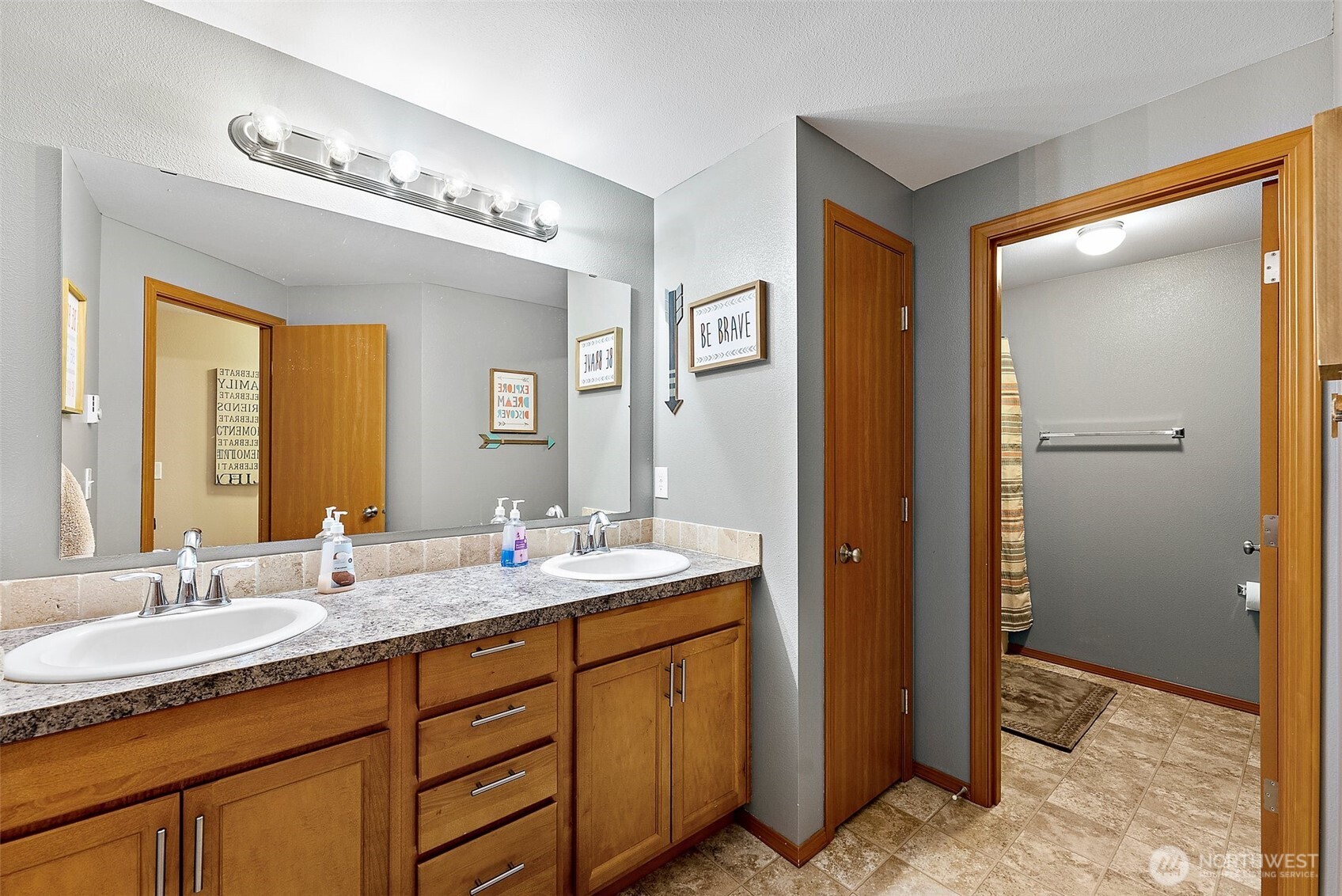 35005 96th Avenue S, Roy, WA 98580