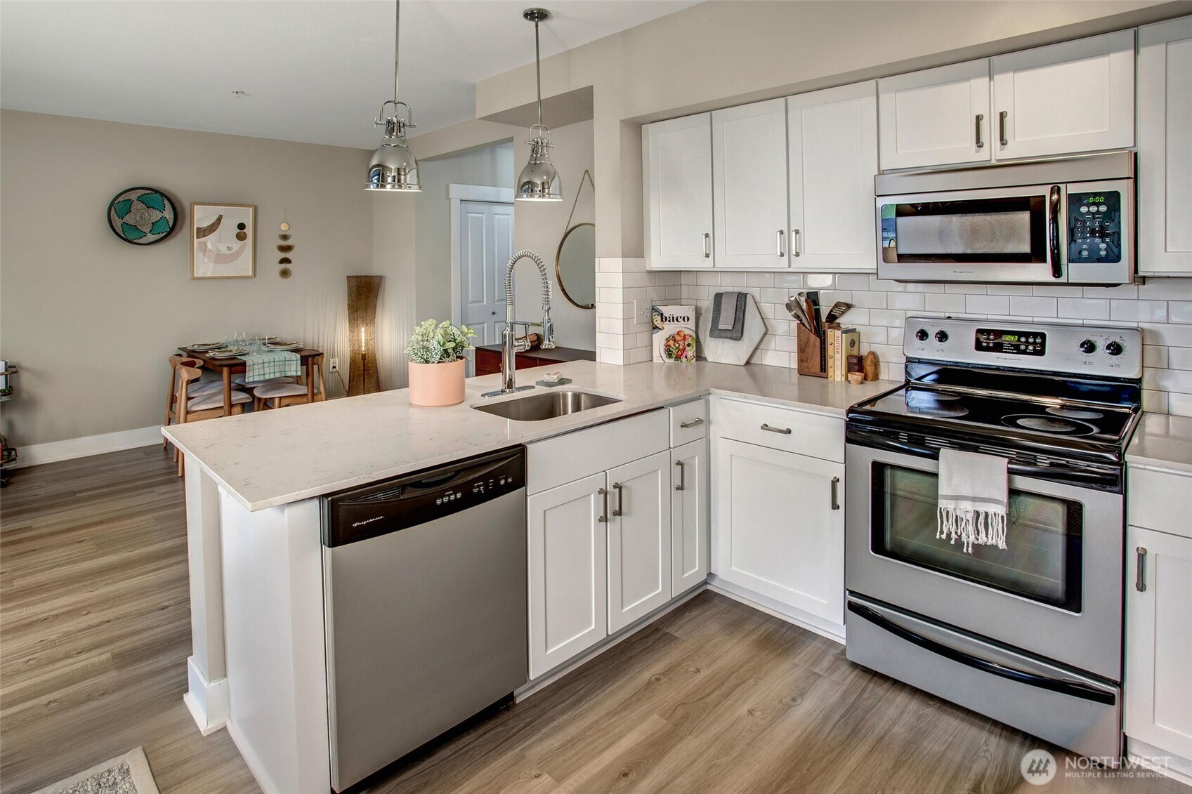 11415 Slater Avenue NE #310, Kirkland, WA 98033