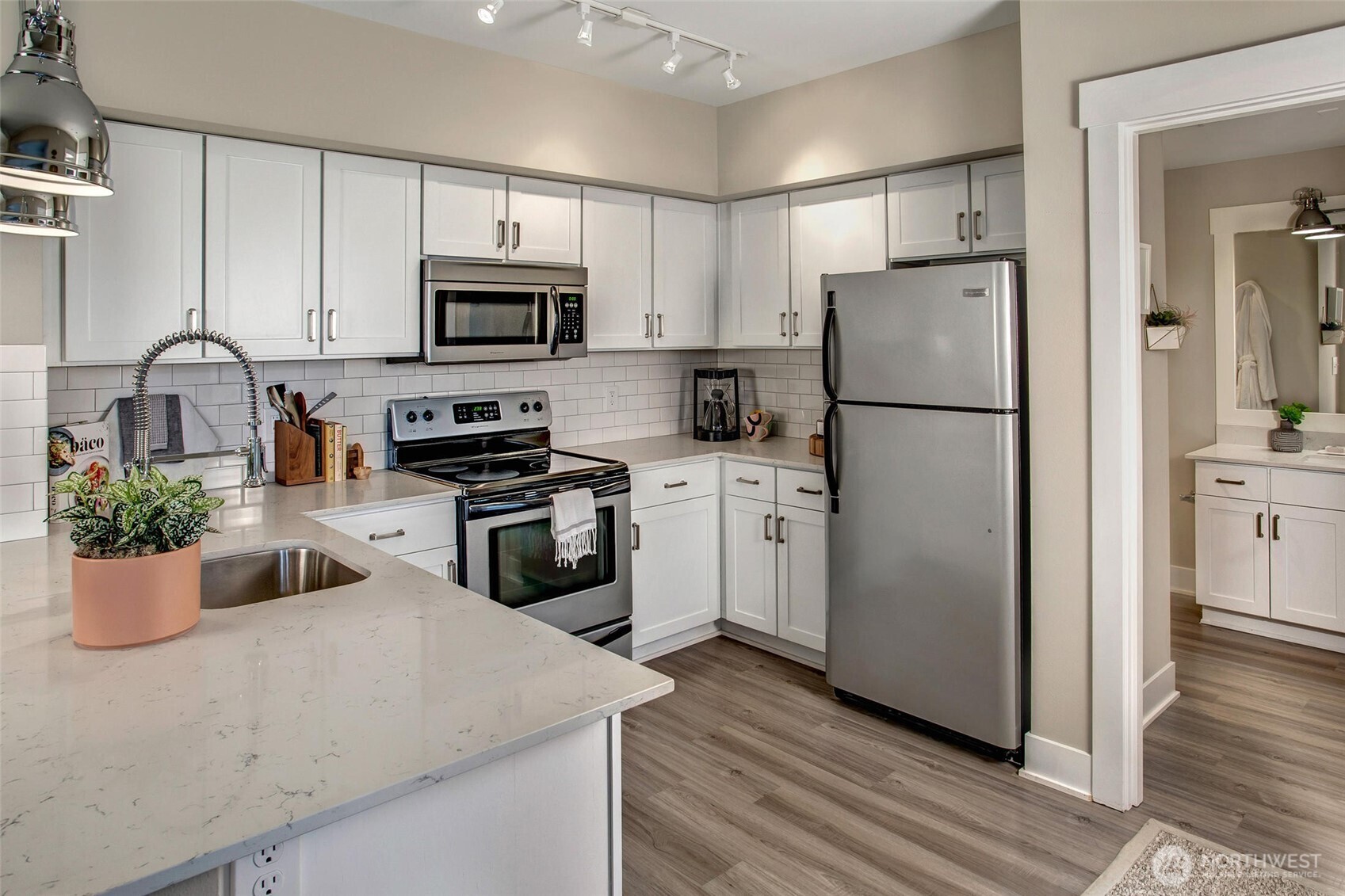 11415 Slater Avenue NE #310, Kirkland, WA 98033