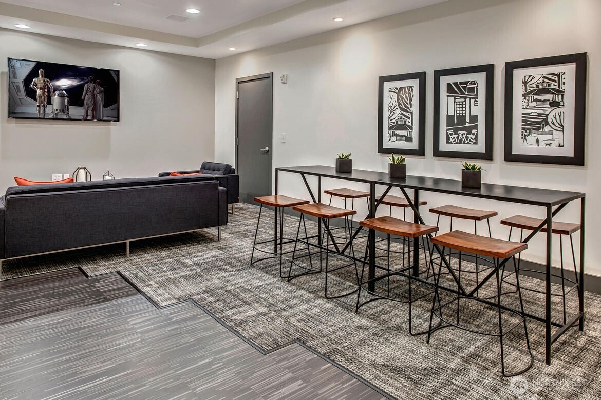 11415 Slater Avenue NE #310, Kirkland, WA 98033
