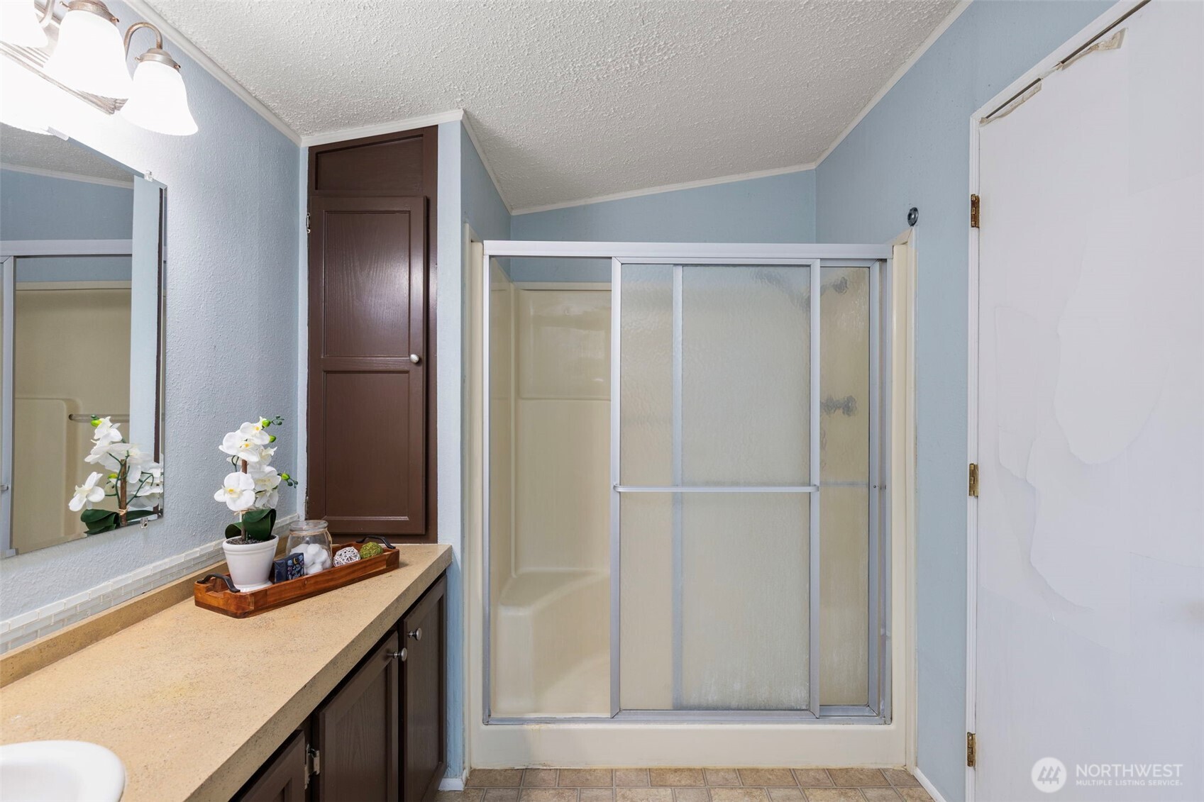 1919 SE Richmond Lane , Port Orchard, WA 98367