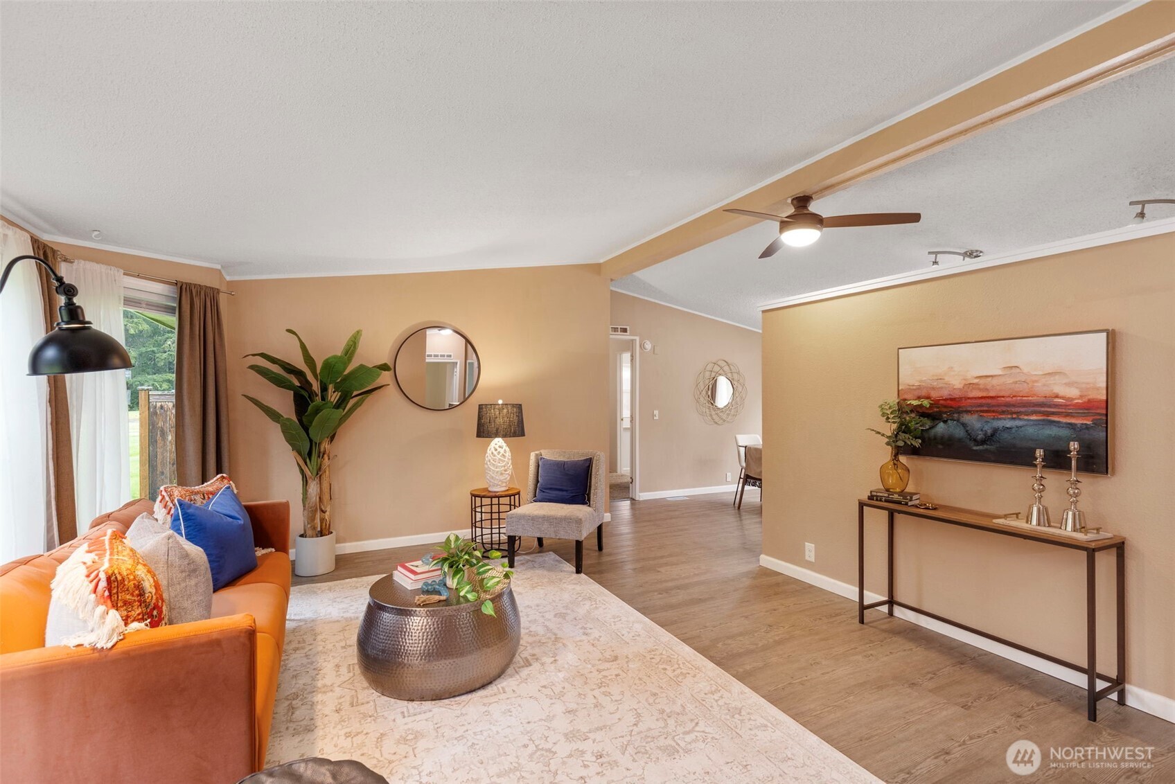 1919 SE Richmond Lane , Port Orchard, WA 98367