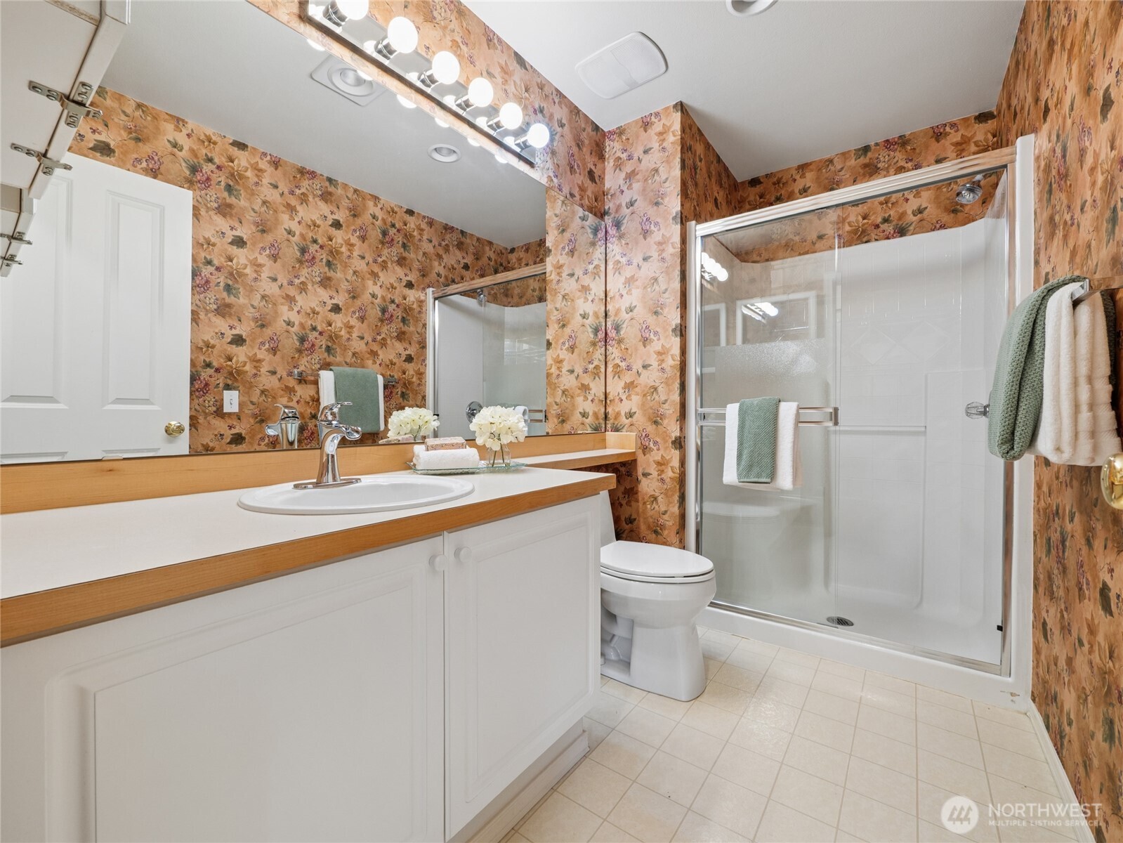 22024 43rd Avenue S #13-1, Kent, WA 98032