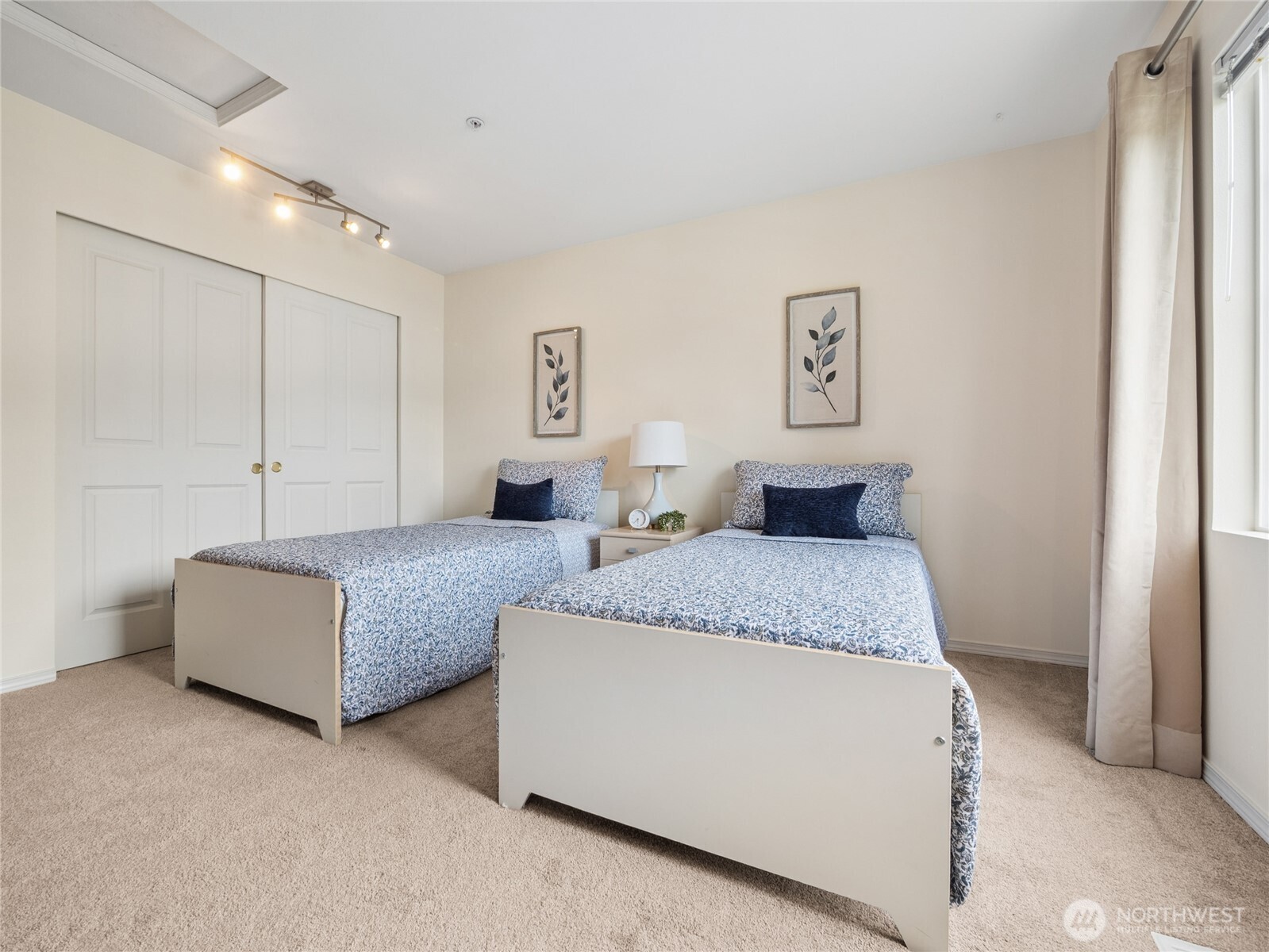 22024 43rd Avenue S #13-1, Kent, WA 98032