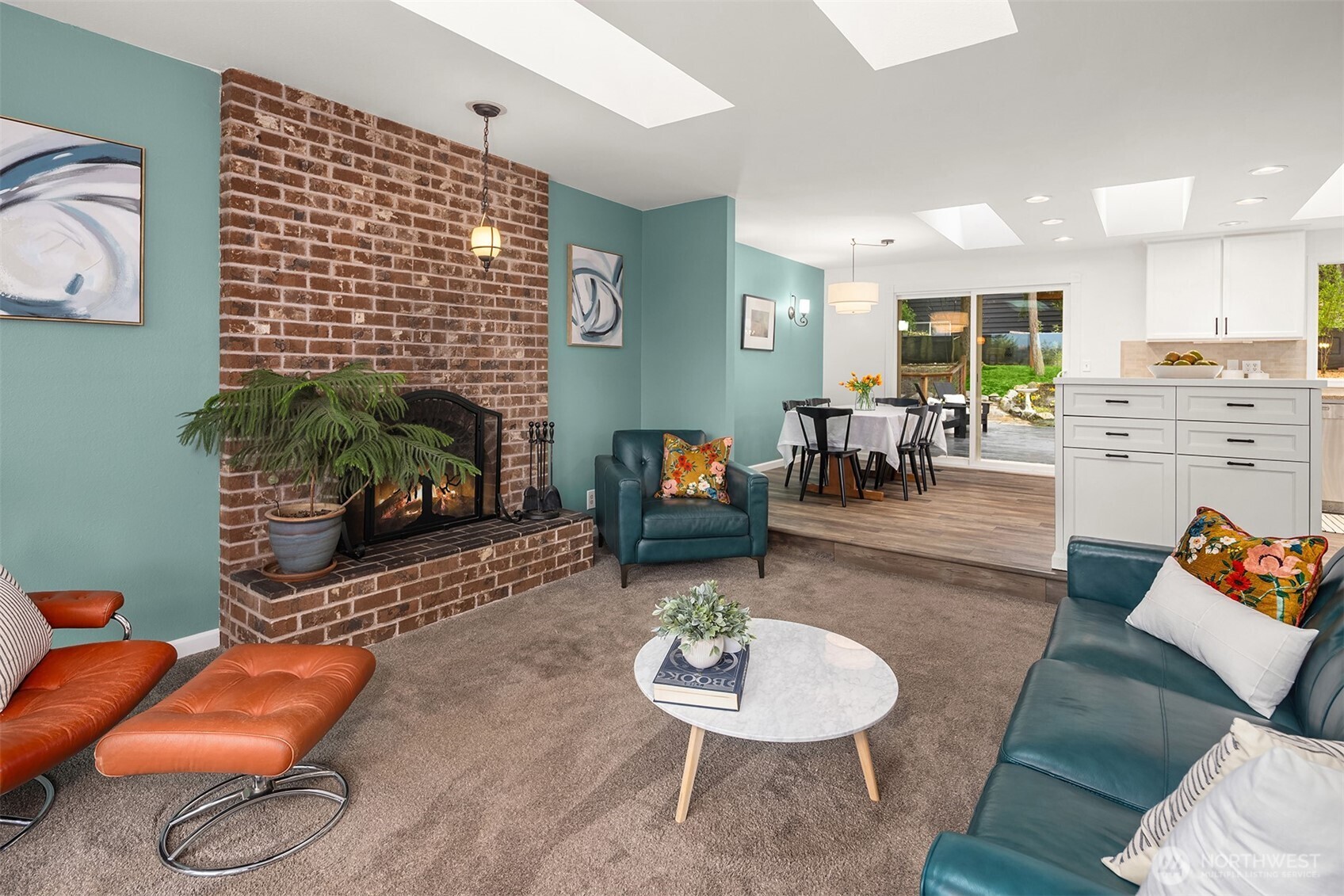 23705 7th Avenue W, Bothell, WA 98021