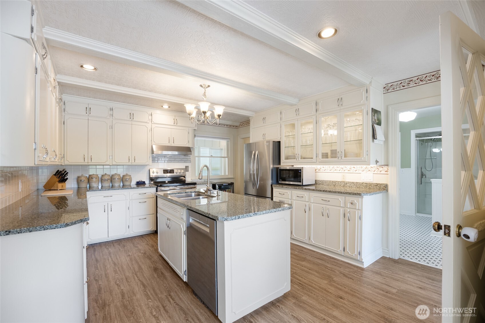 529 Lower Sunnyslope Road , Wenatchee, WA 98801