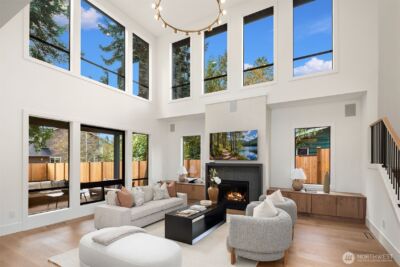 12821 NE 102nd Place , Kirkland, WA 98033 - Photo 2
