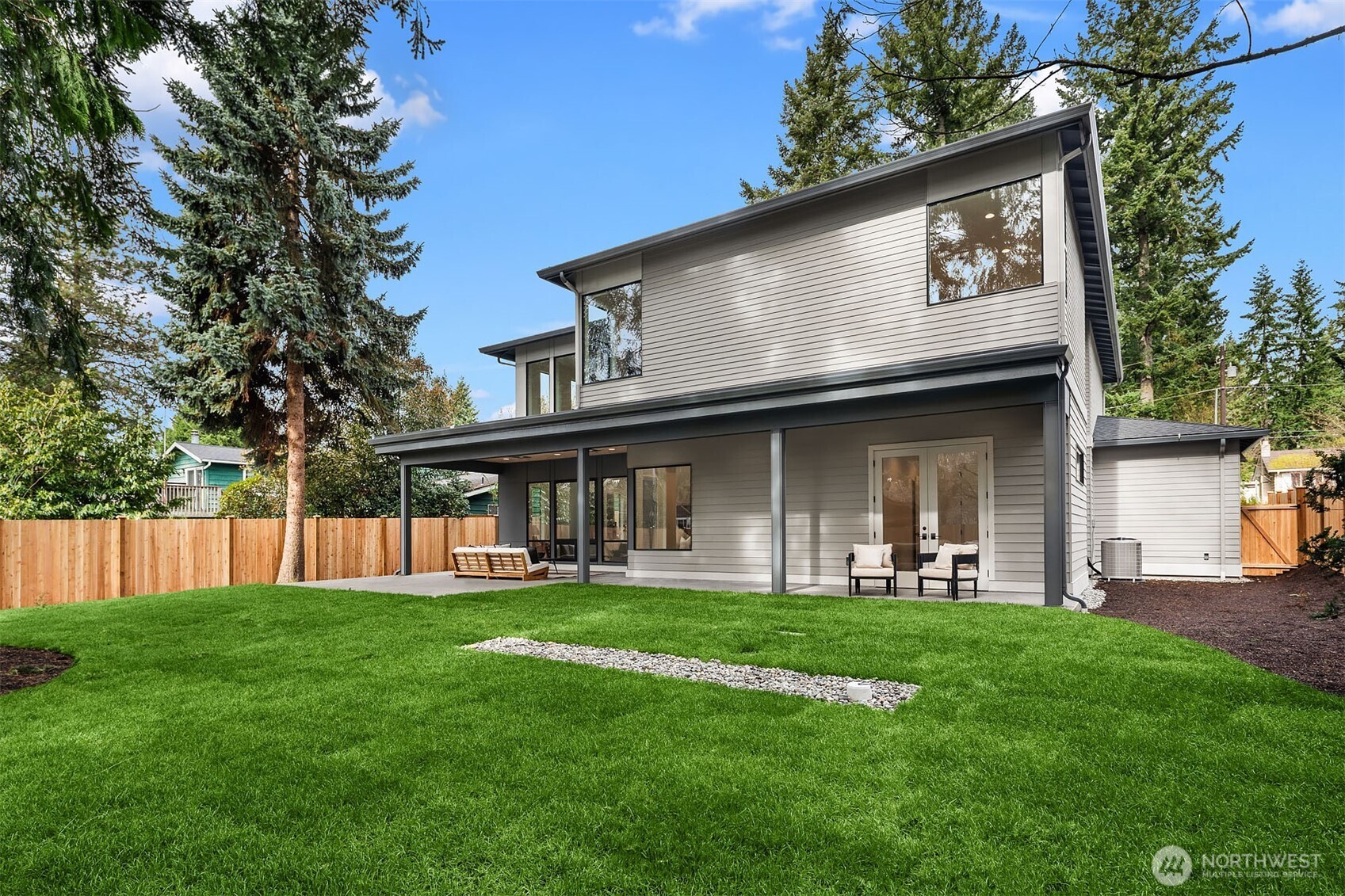 12821 NE 102nd Place , Kirkland, WA 98033