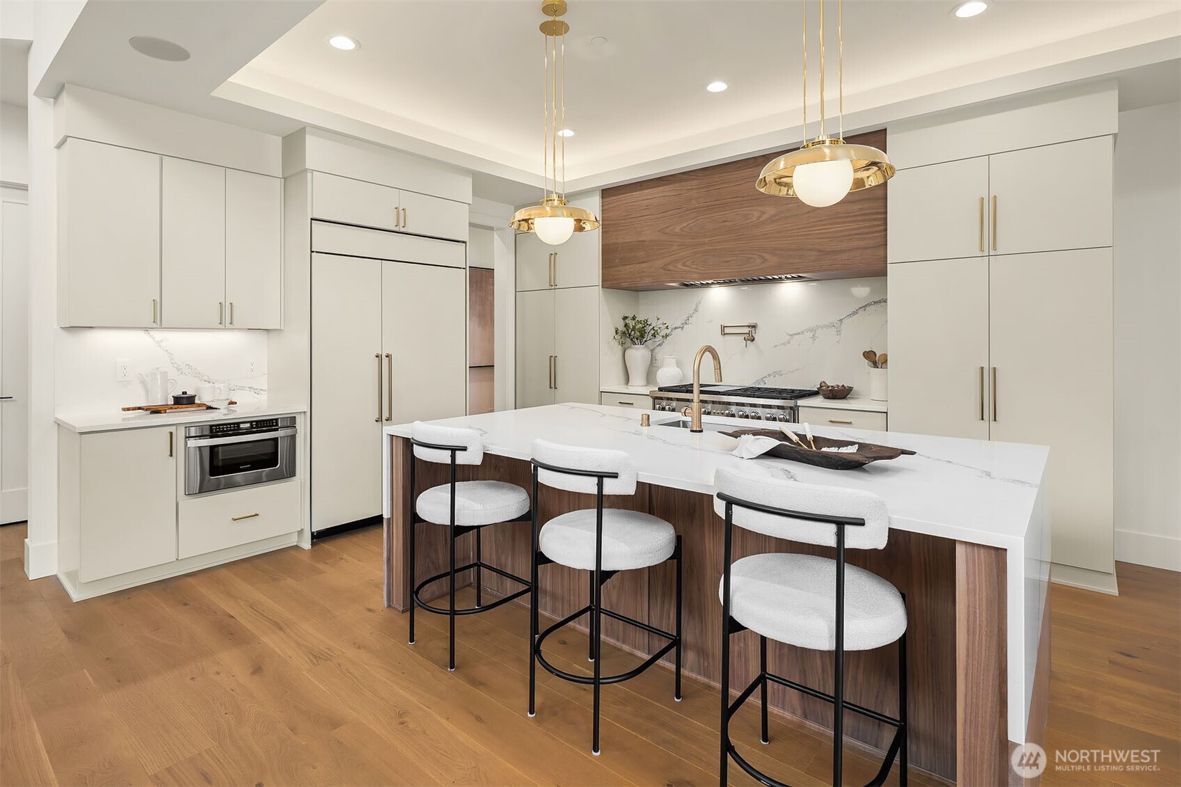 12821 NE 102nd Place , Kirkland, WA 98033
