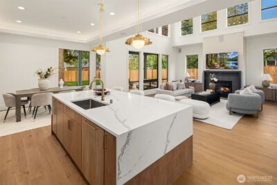 12821 NE 102nd Place , Kirkland, WA 98033 - Photo 10
