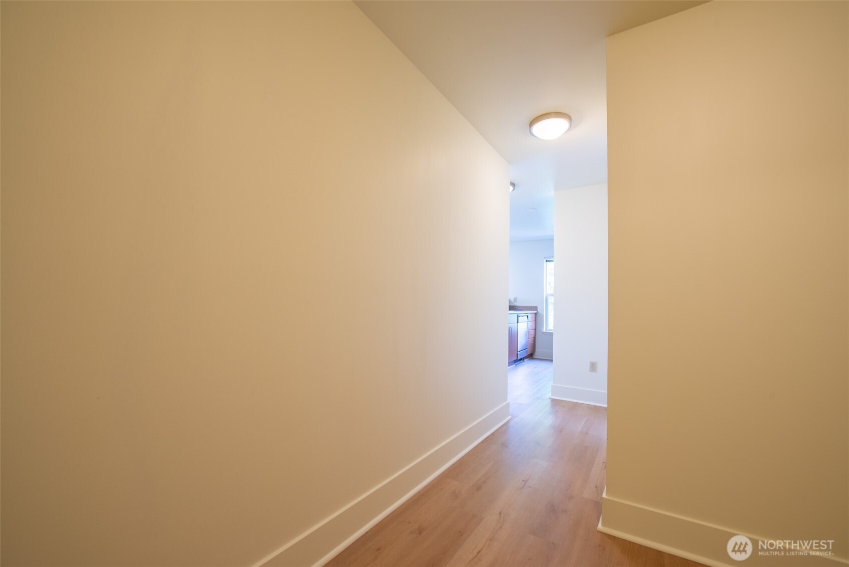 1550 Eastlake Avenue E #201, Seattle, WA 98102-3733