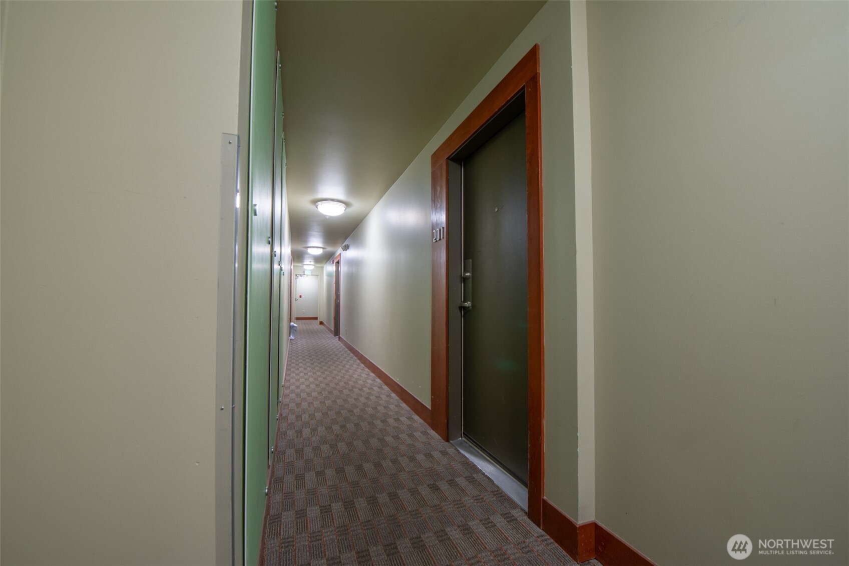 1550 Eastlake Avenue E #201, Seattle, WA 98102-3733