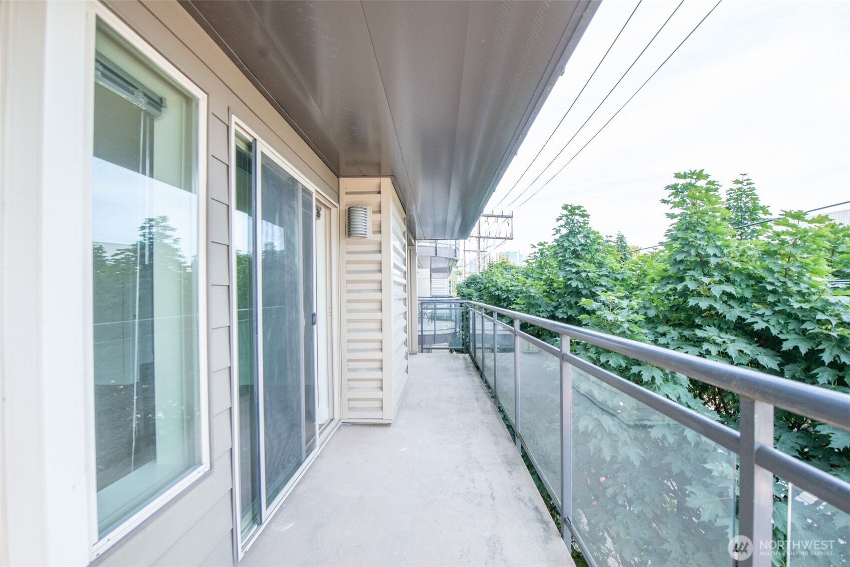 1550 Eastlake Avenue E #201, Seattle, WA 98102-3733