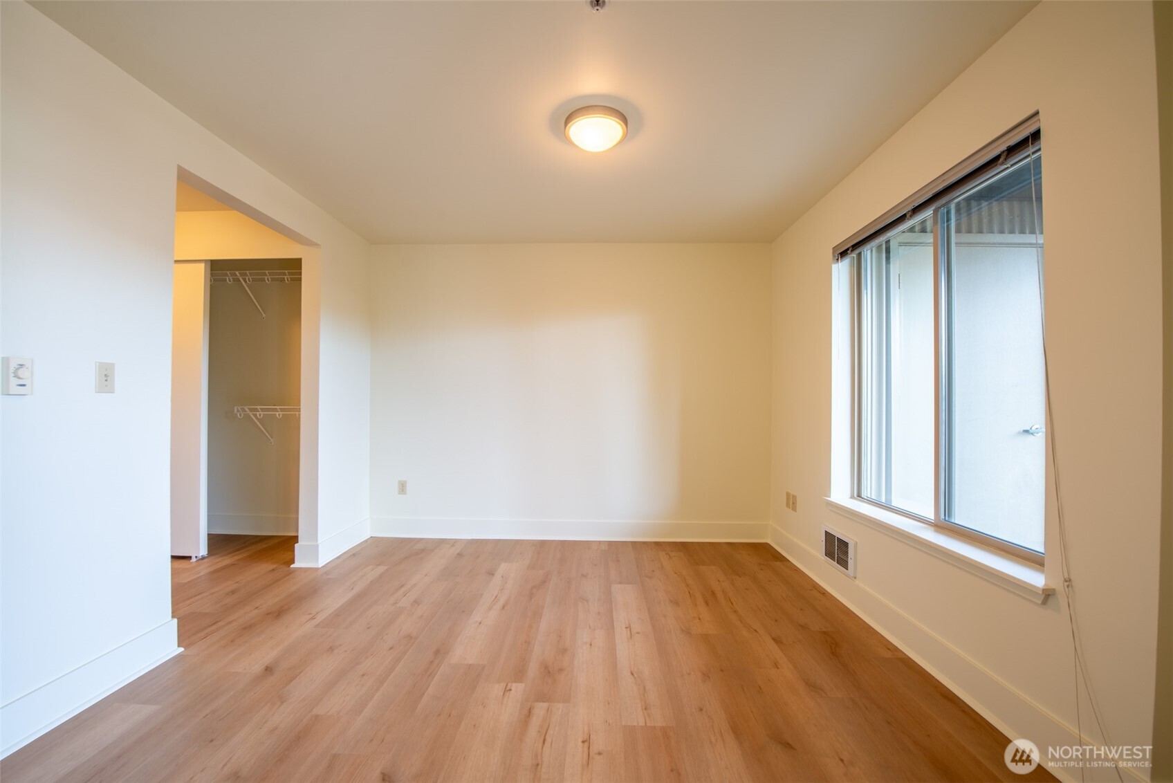 1550 Eastlake Avenue E #201, Seattle, WA 98102-3733