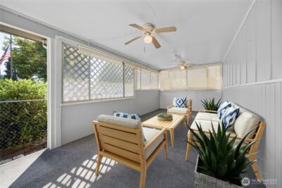 359 7th Street SE #2, Puyallup, WA 98372 - Photo 14