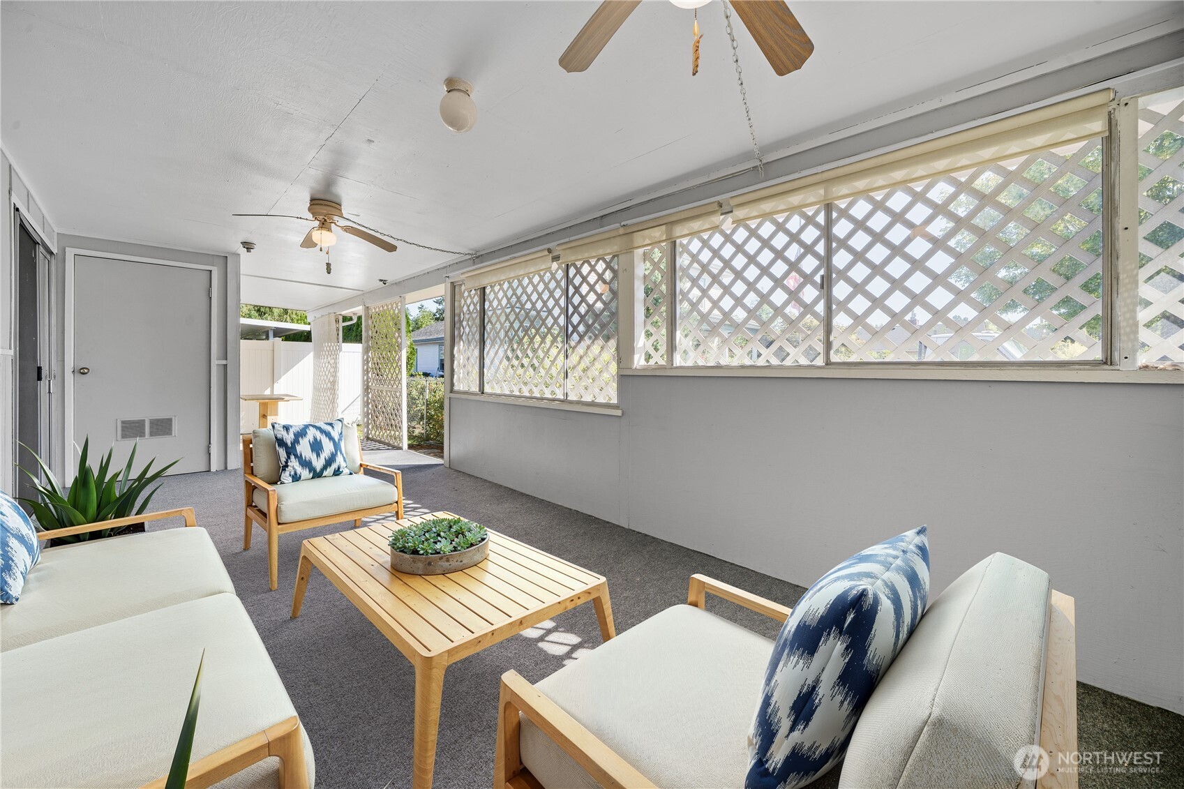 359 7th Street SE #2, Puyallup, WA 98372