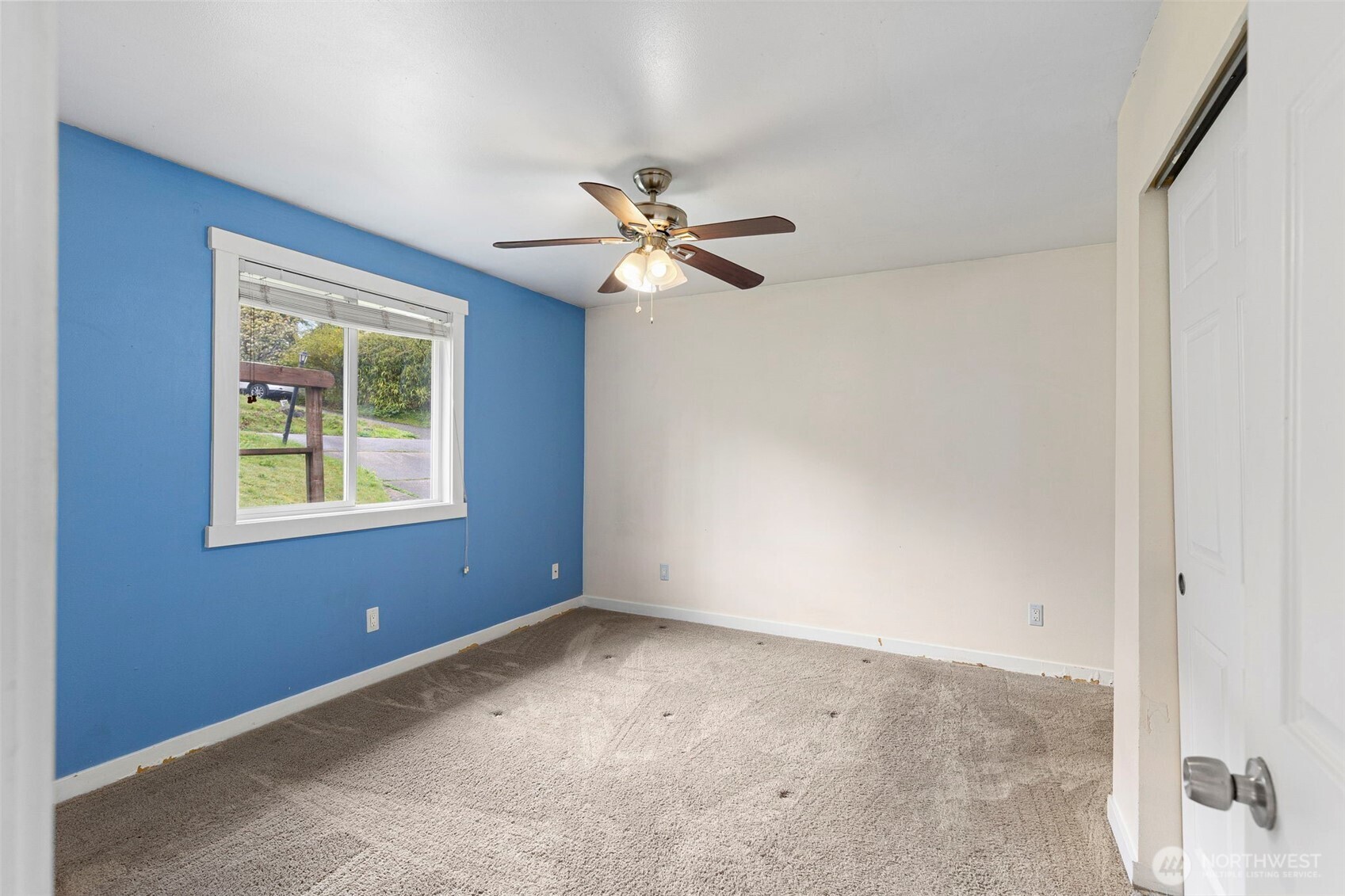12942 Cedar Avenue NW, Poulsbo, WA 98370