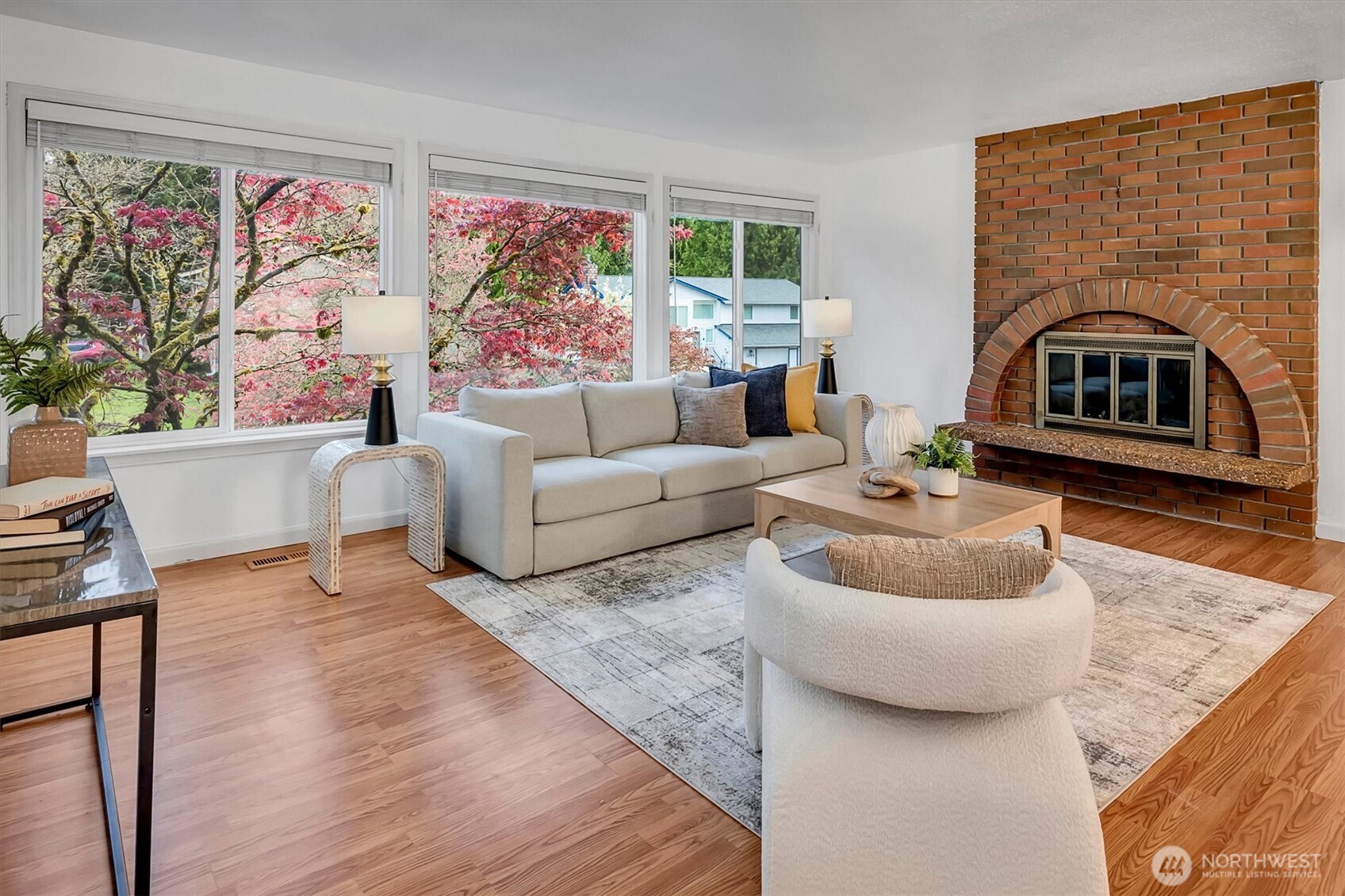 1118 207th Place SE, Bothell, WA 98012