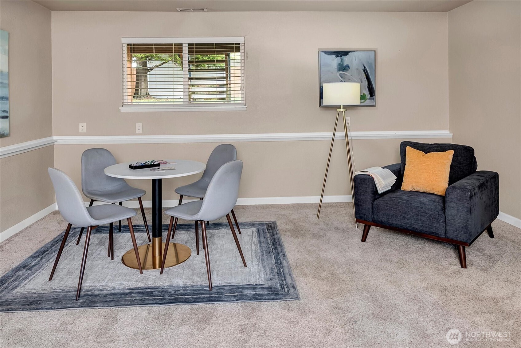 1118 207th Place SE, Bothell, WA 98012