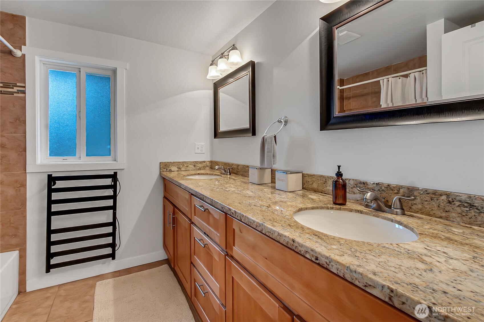 3131 S 368th Street , Federal Way, WA 98003