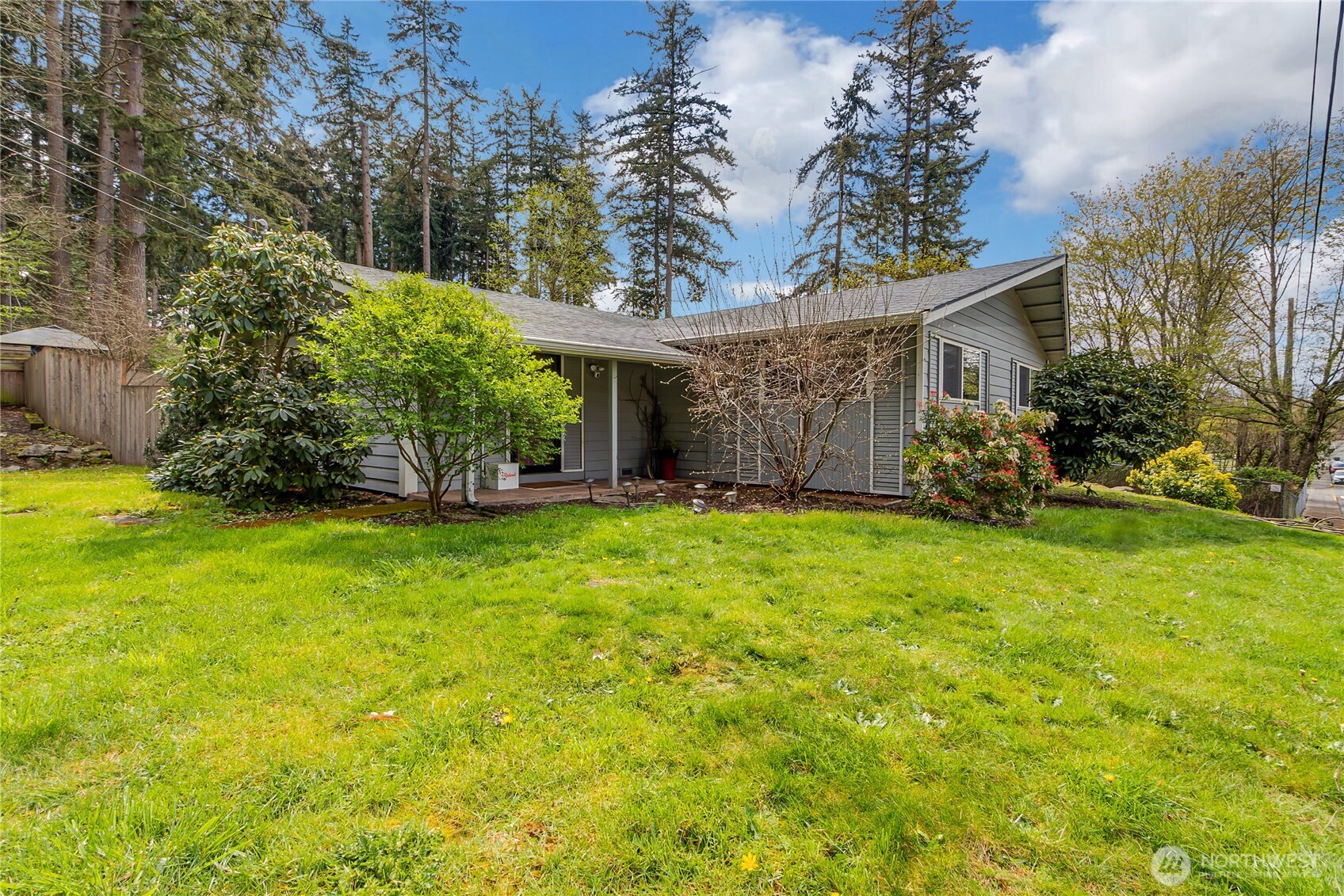 3131 S 368th Street , Federal Way, WA 98003