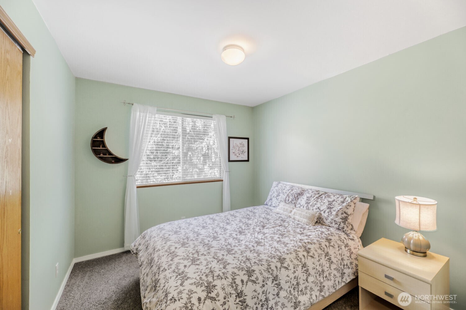 4931 9th Avenue W, Everett, WA 98203