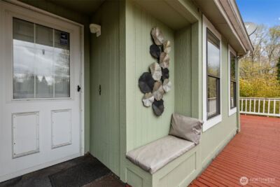17373 Woodcrest Drive NE, Bothell, WA 98011 - Photo 2