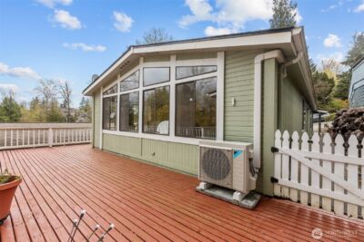 17373 Woodcrest Drive NE, Bothell, WA 98011 - Photo 26