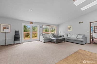 17373 Woodcrest Drive NE, Bothell, WA 98011 - Photo 35
