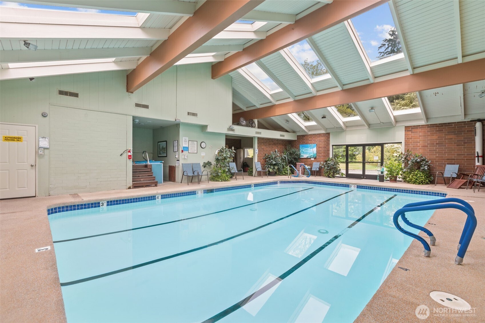 17373 Woodcrest Drive NE, Bothell, WA 98011