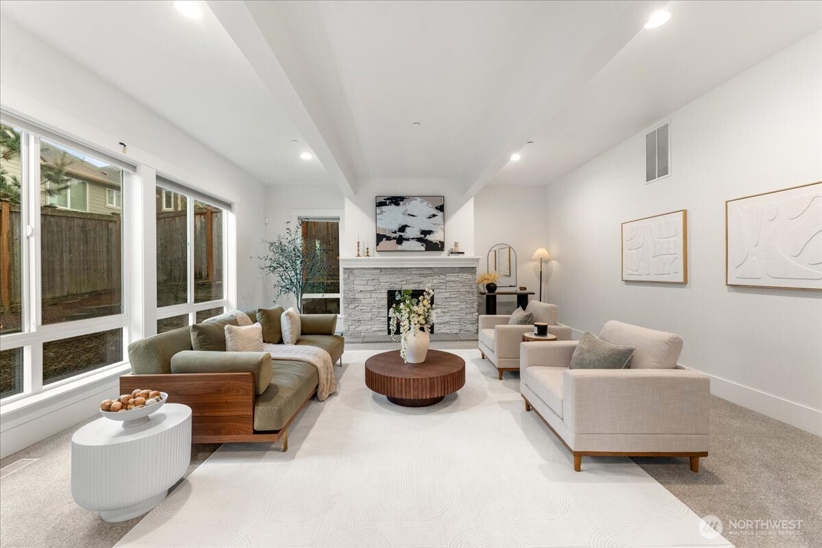 13707 NE 133rd Place , Kirkland, WA 98034